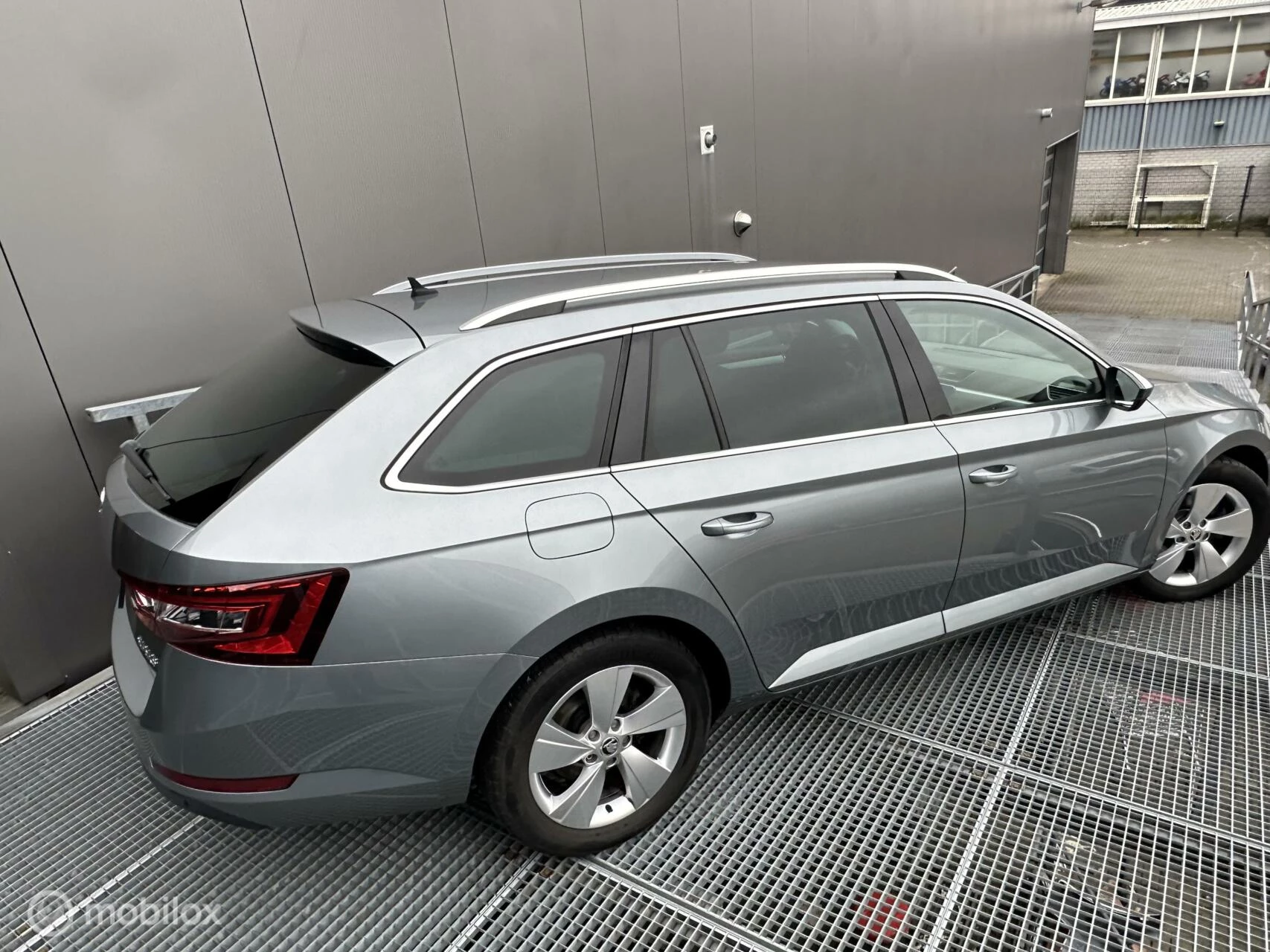 Hoofdafbeelding Škoda Superb