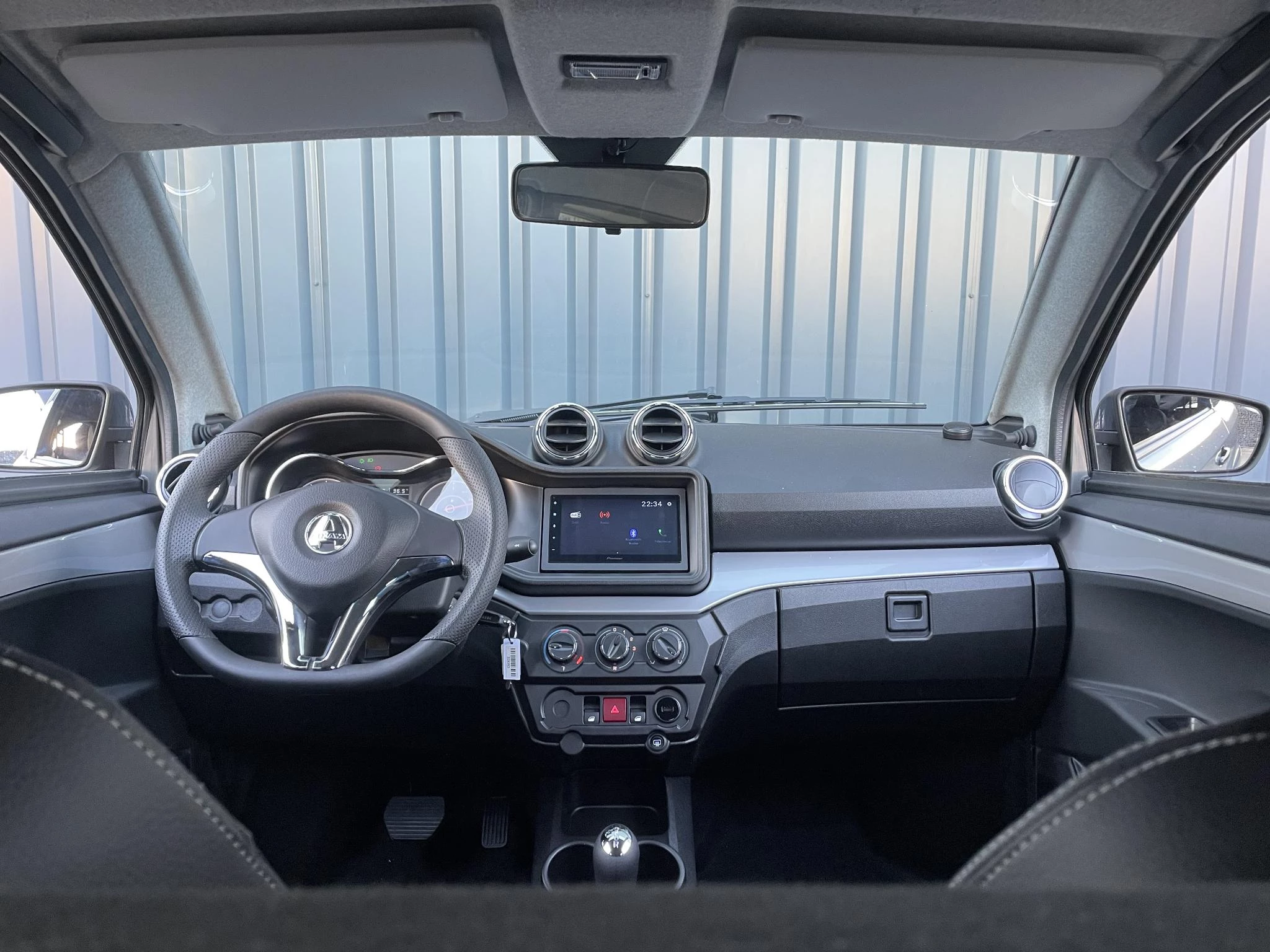 Hoofdafbeelding Axaim Crossover