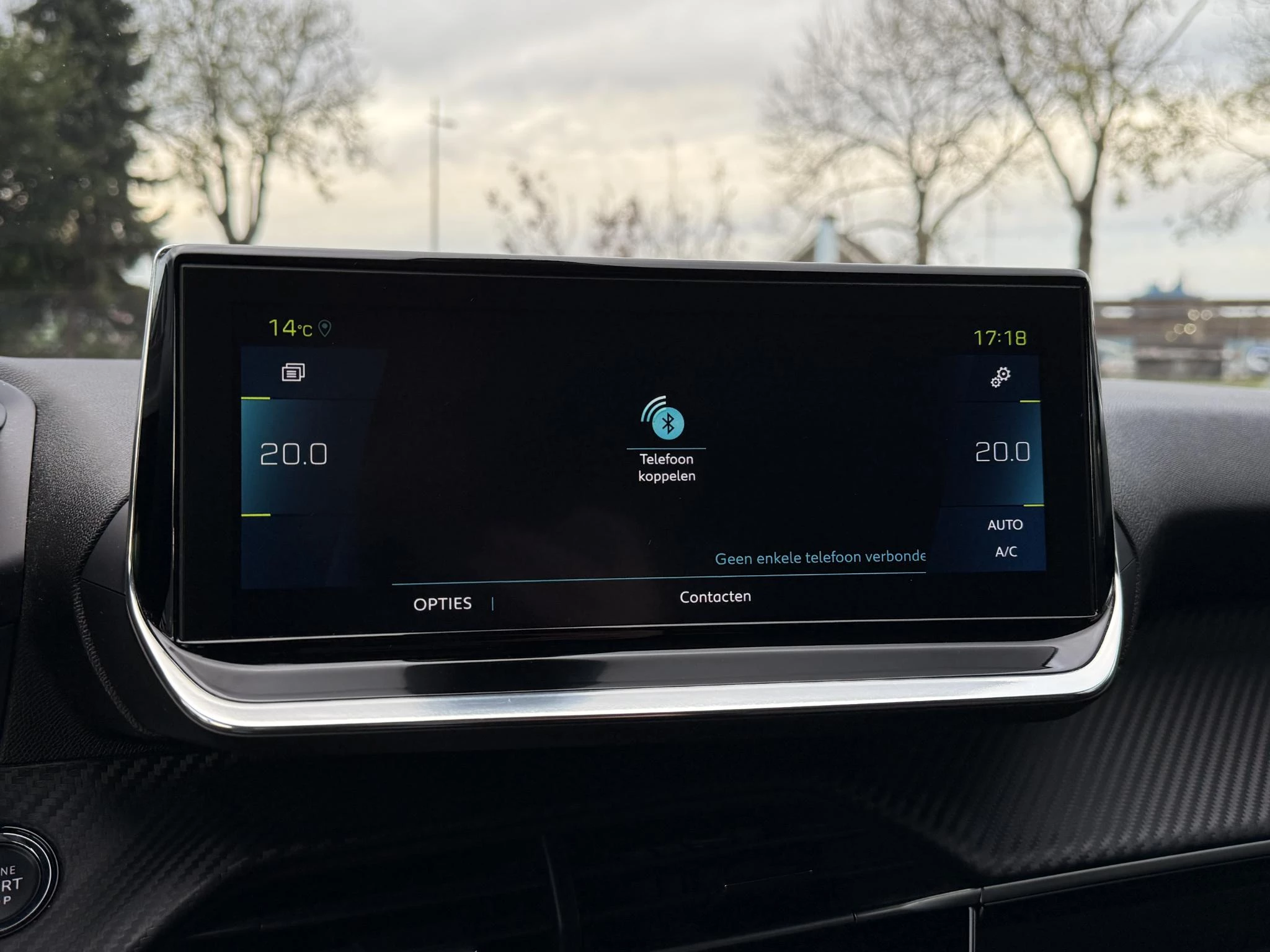 Hoofdafbeelding Peugeot e-208