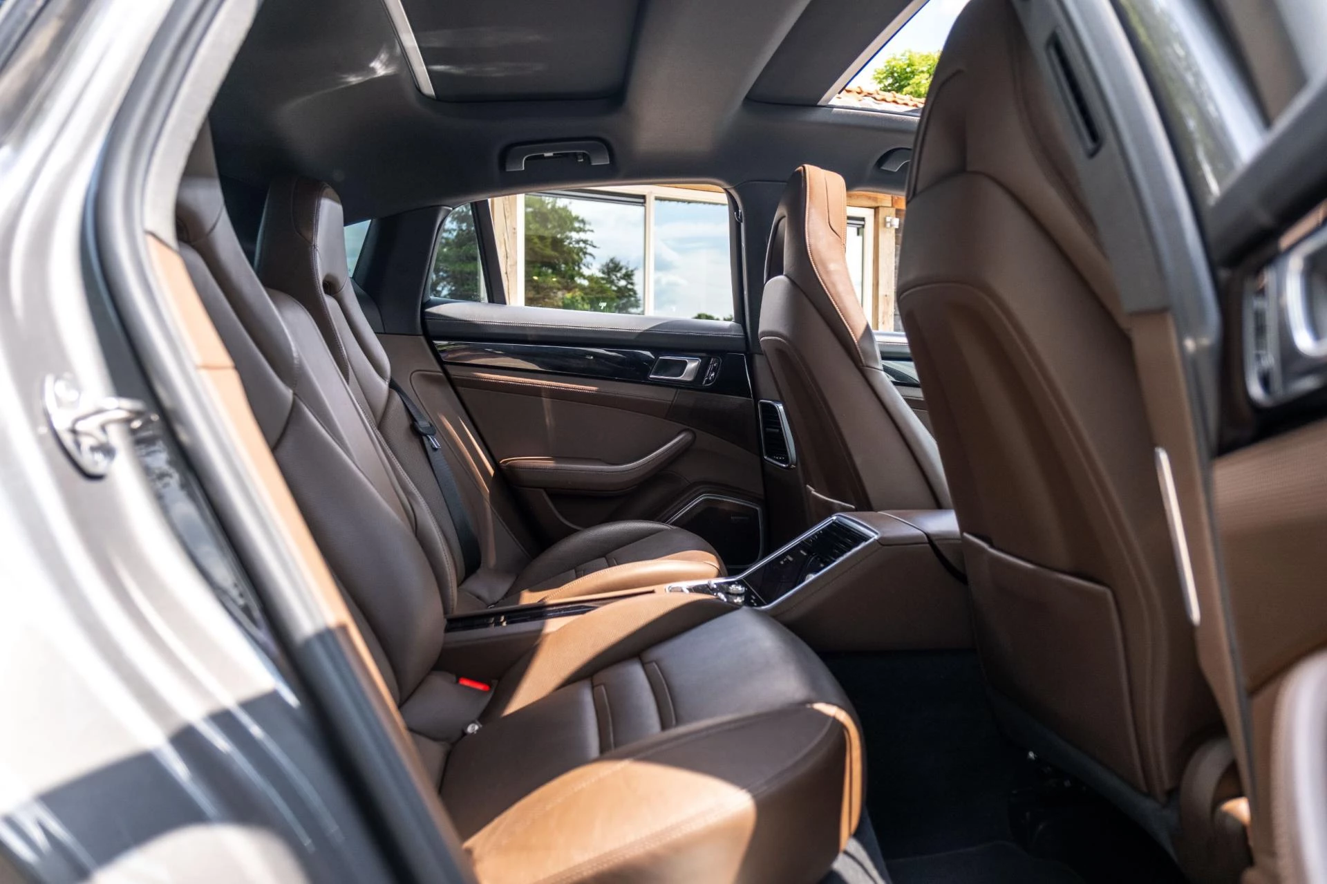 Hoofdafbeelding Porsche Panamera