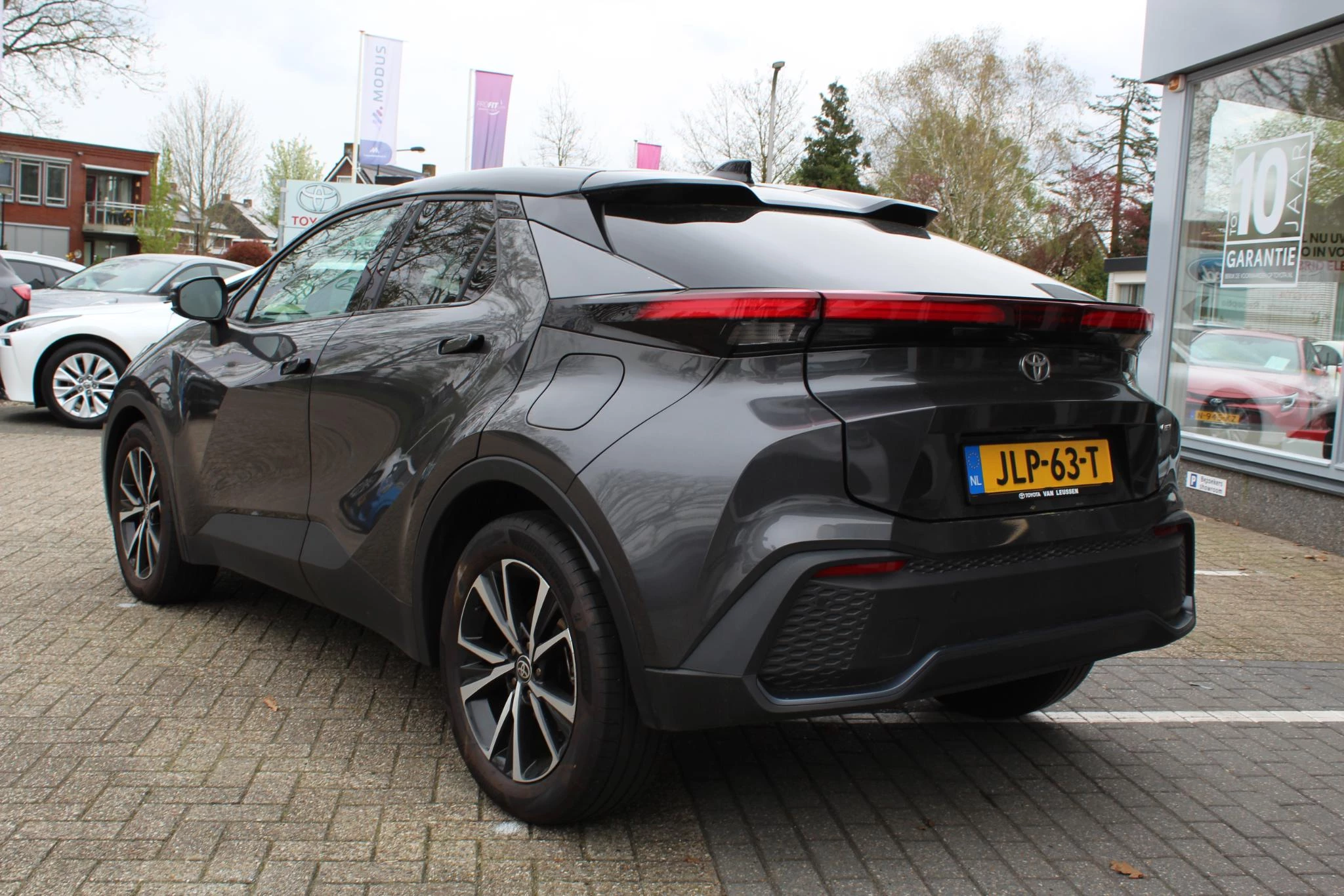 Hoofdafbeelding Toyota C-HR