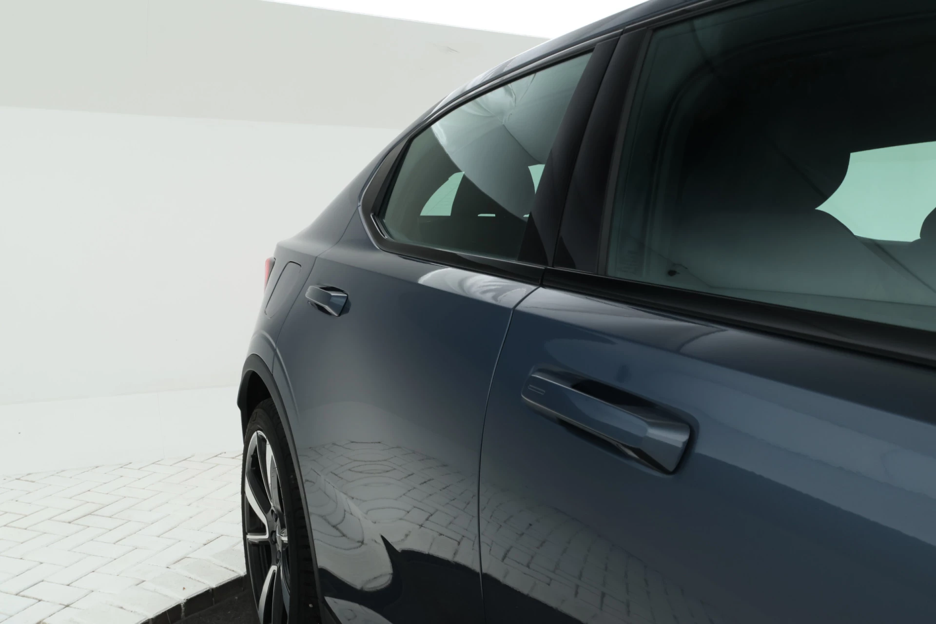 Hoofdafbeelding Polestar 2