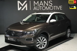 Volkswagen T-Roc 1.5 TSI / PANODAK / ACC / CAMERA / CARPLAY / STUUR+STOELVERW
