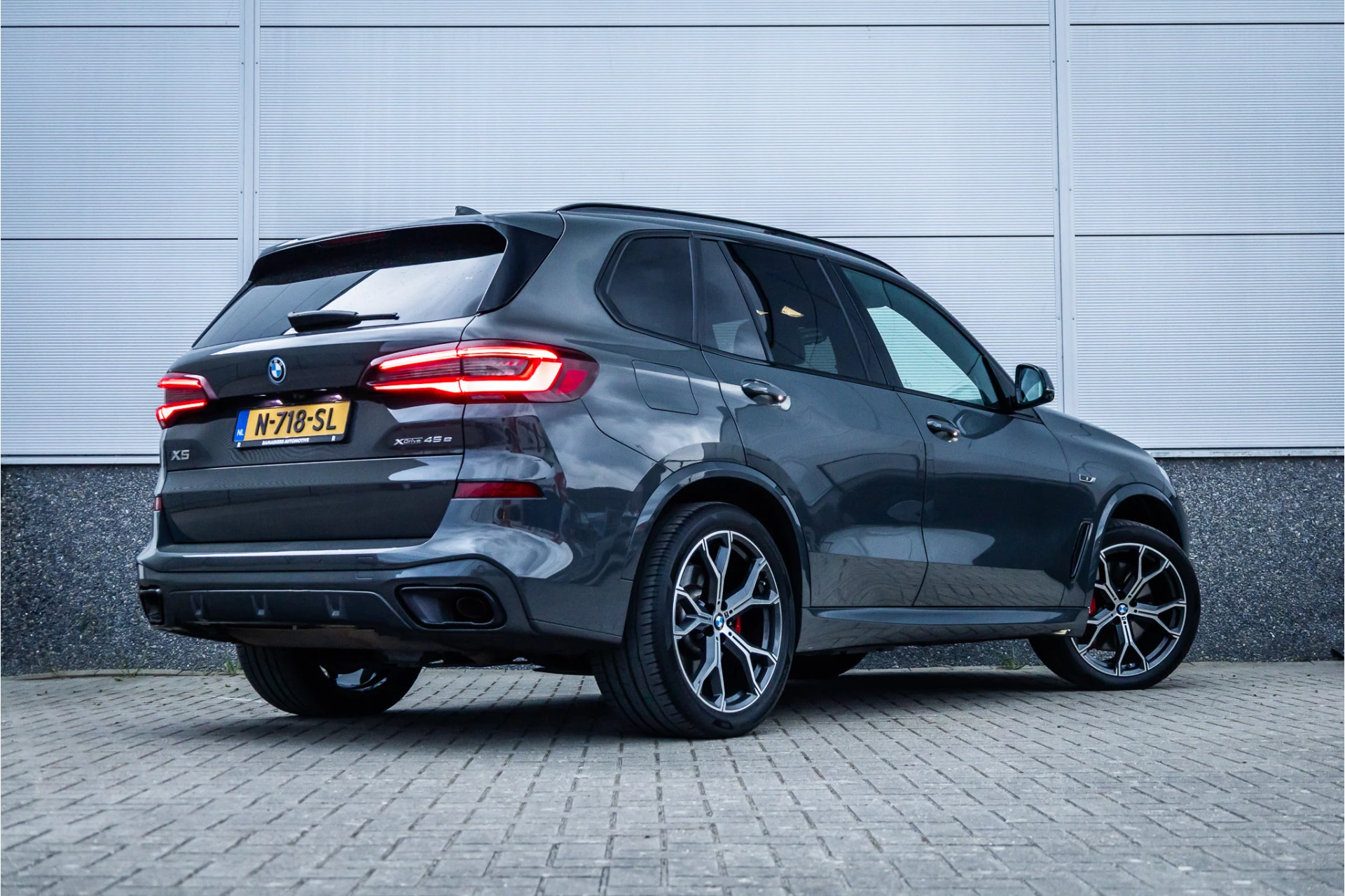 Hoofdafbeelding BMW X5