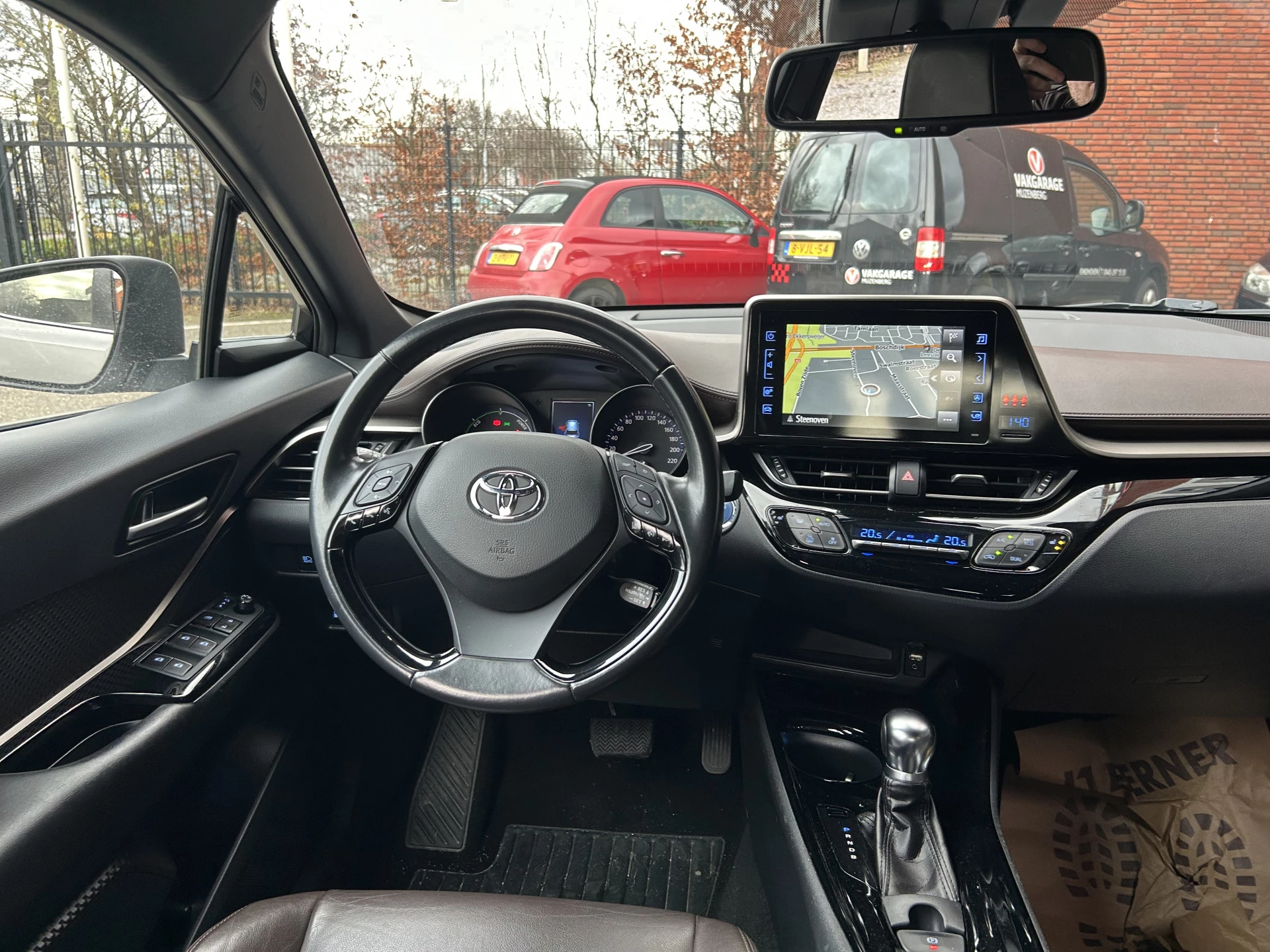 Hoofdafbeelding Toyota C-HR