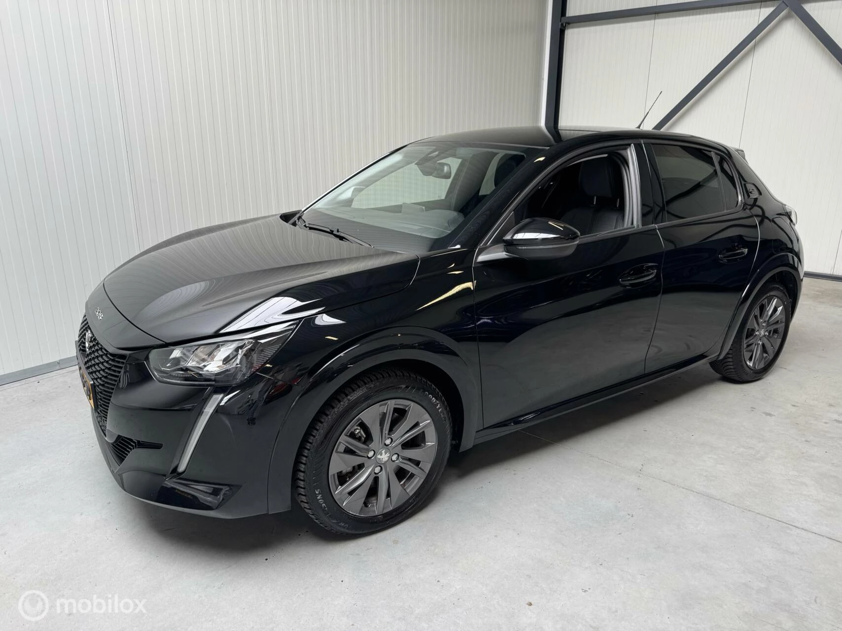 Hoofdafbeelding Peugeot e-208