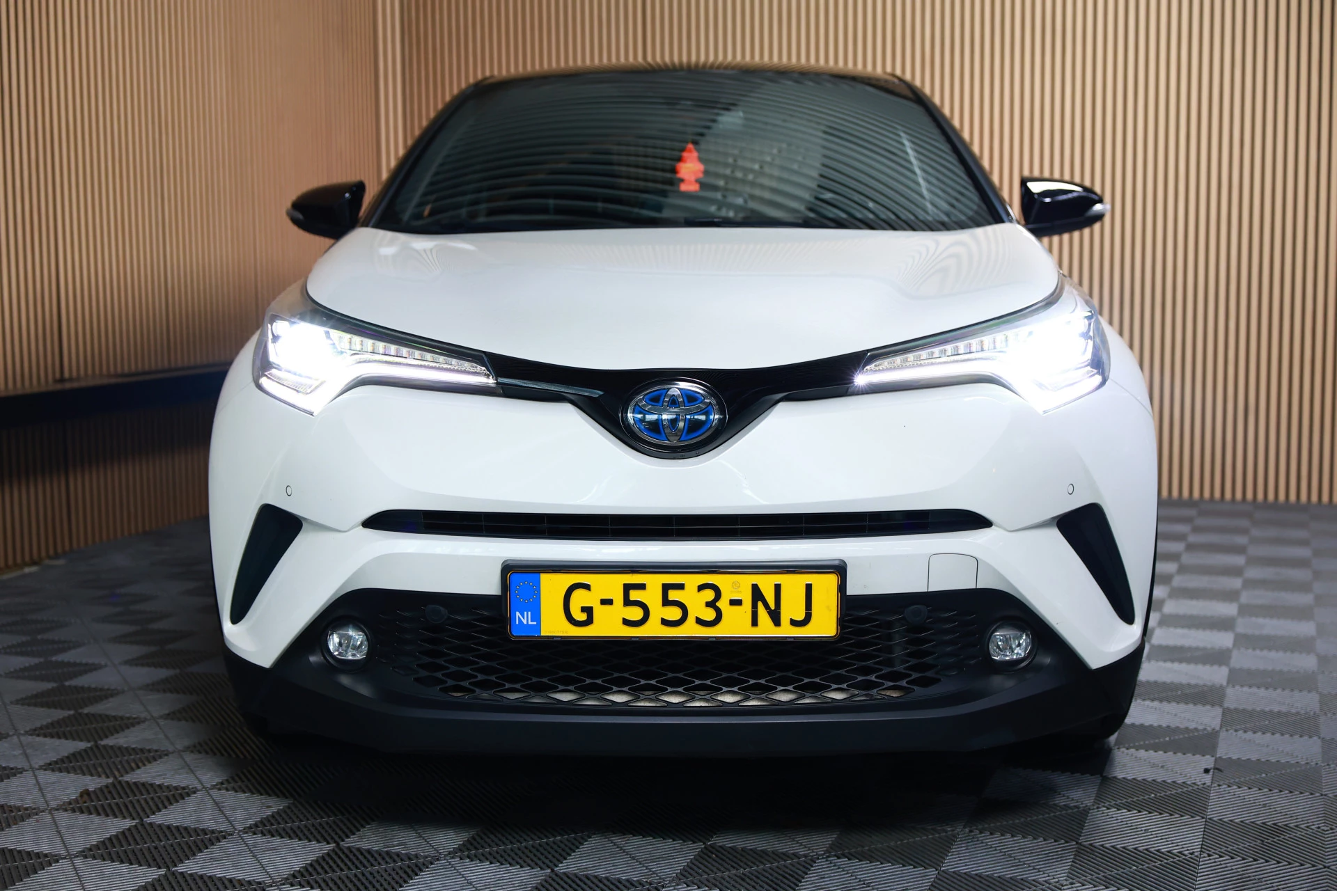 Hoofdafbeelding Toyota C-HR