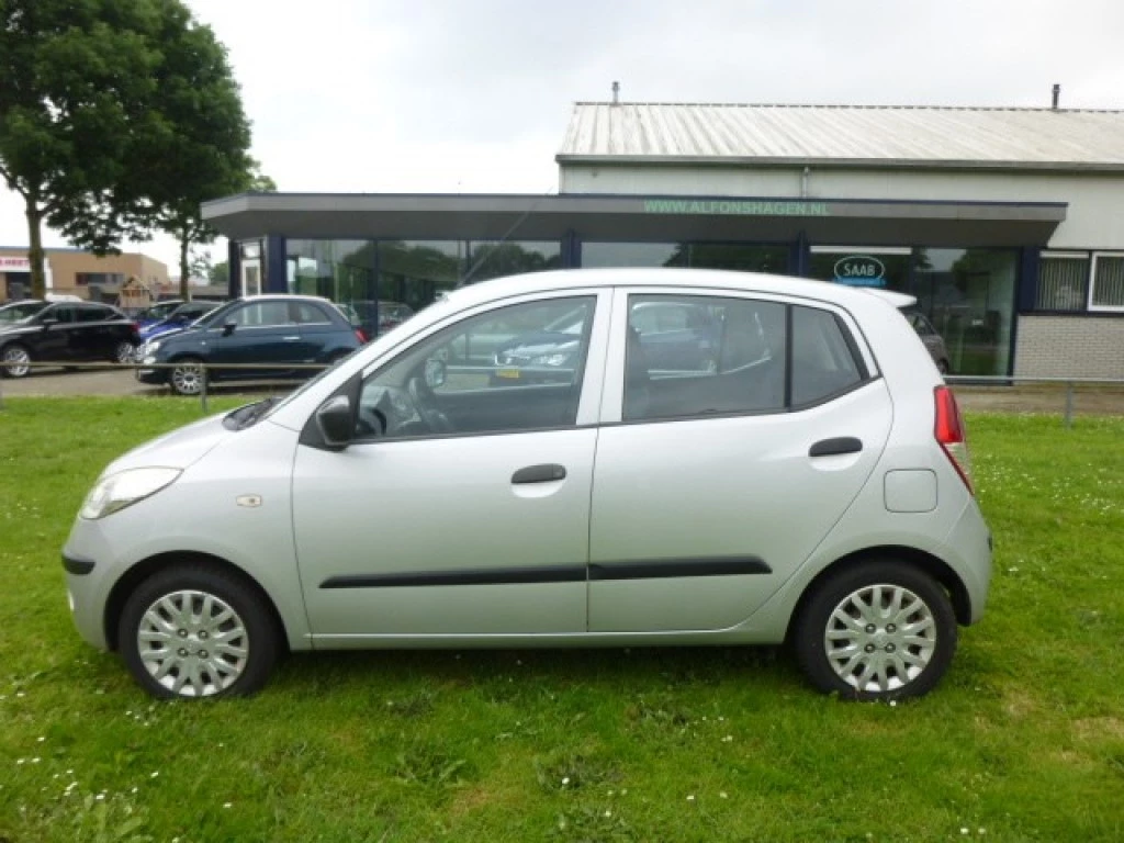 Hoofdafbeelding Hyundai i10