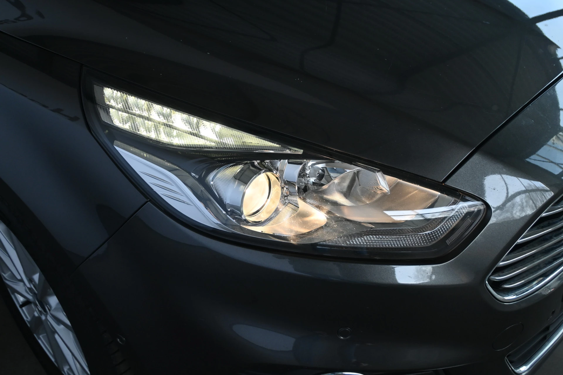 Hoofdafbeelding Ford S-Max