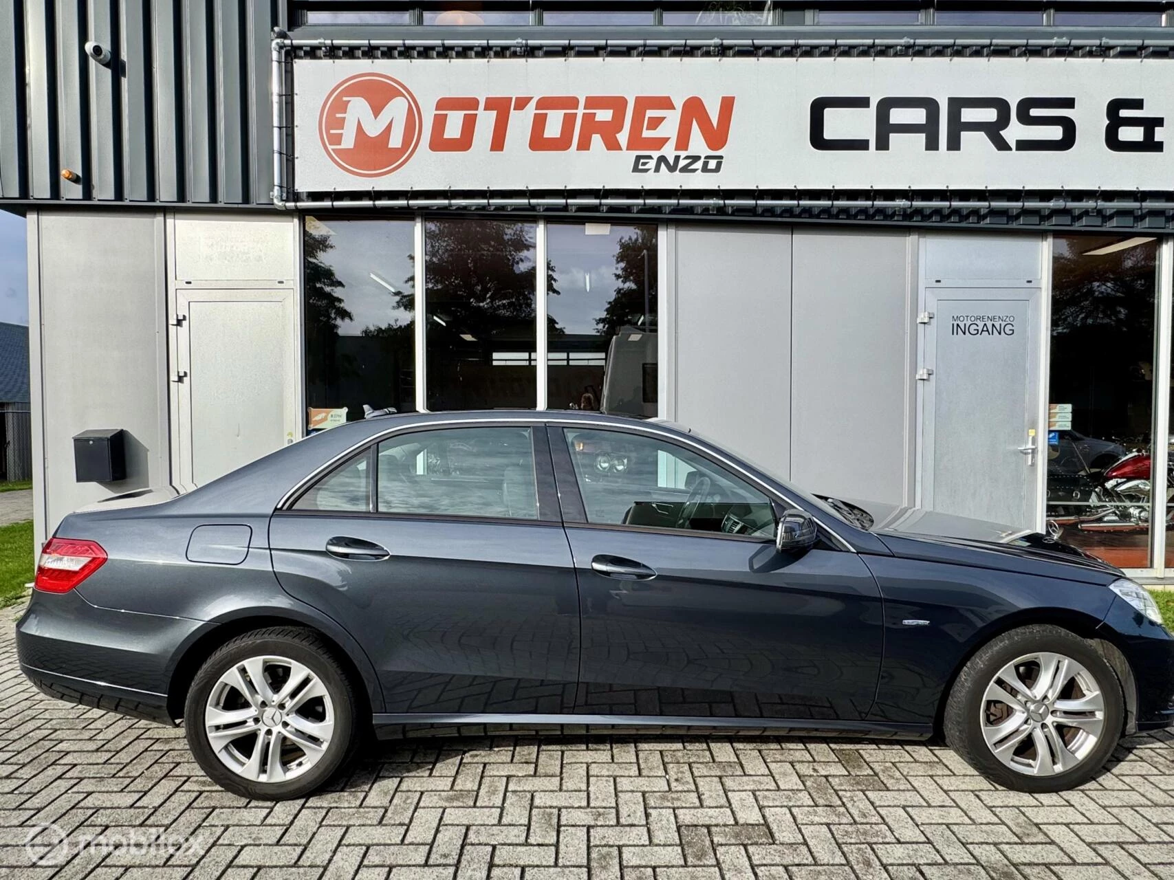 Hoofdafbeelding Mercedes-Benz E-Klasse