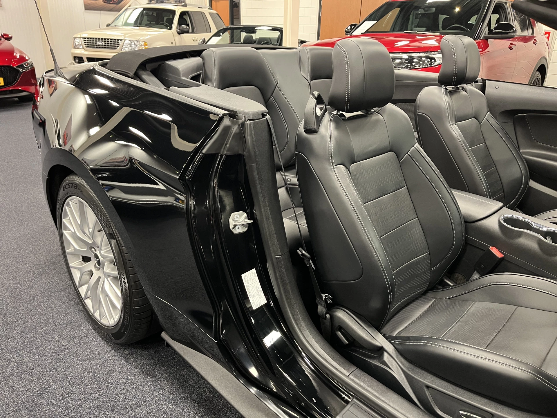 Hoofdafbeelding Ford Mustang