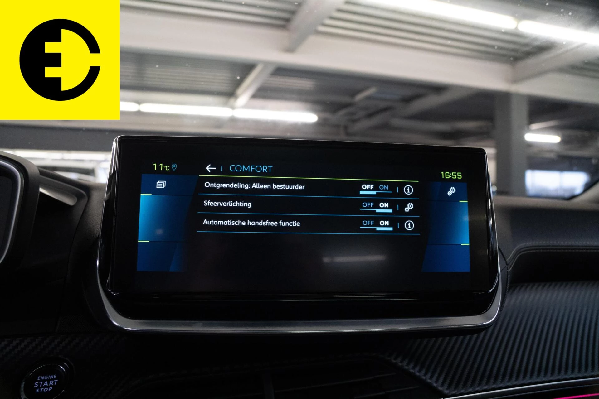 Hoofdafbeelding Peugeot e-2008