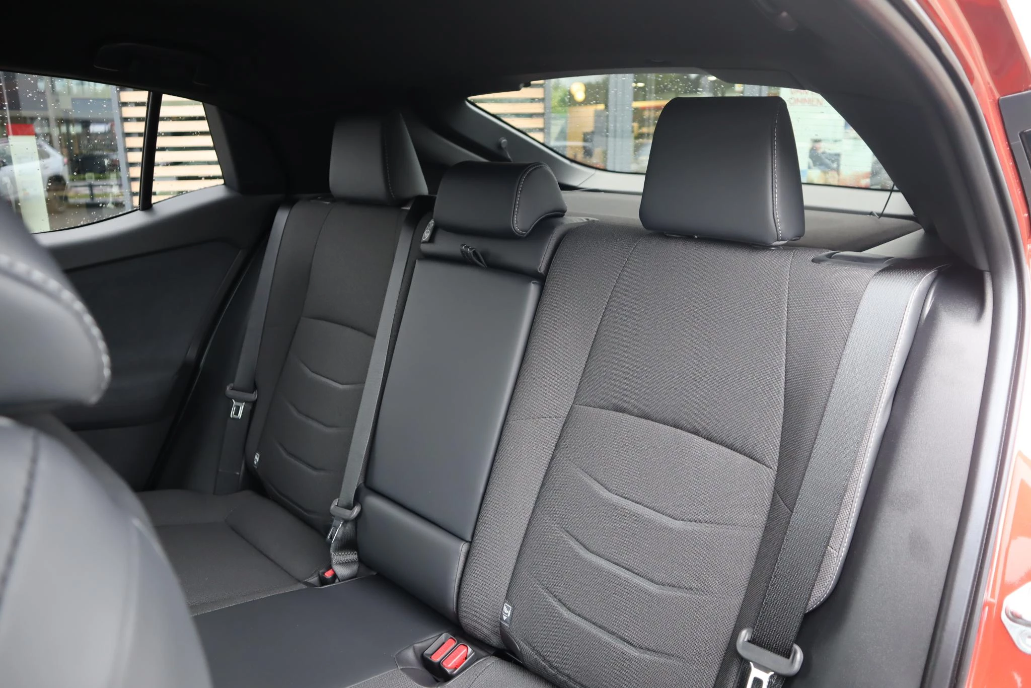 Hoofdafbeelding Toyota C-HR+
