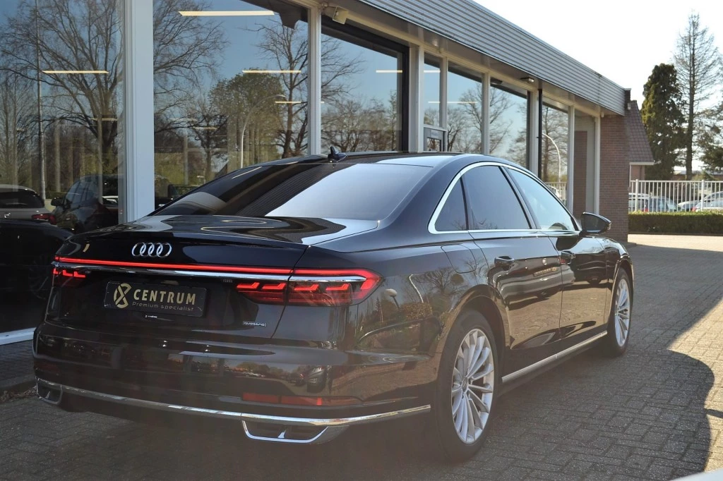 Hoofdafbeelding Audi A8