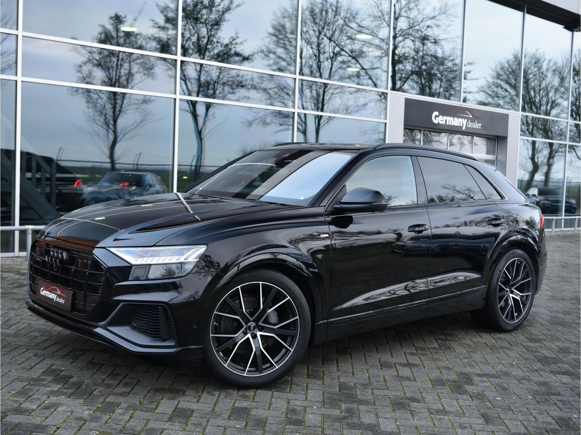 Hoofdafbeelding Audi Q8