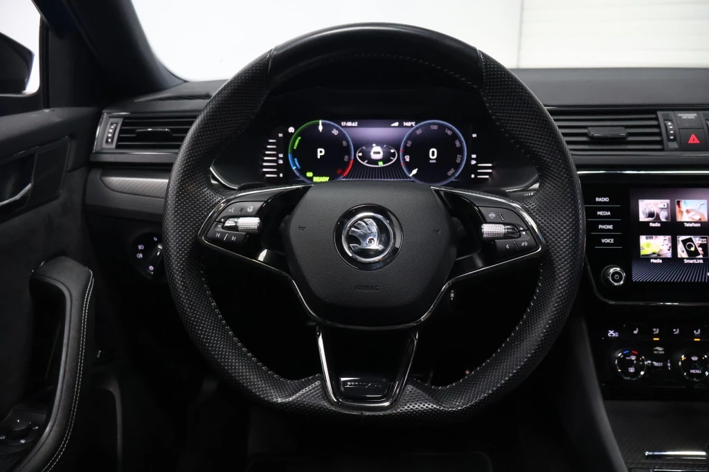 Hoofdafbeelding Škoda Superb