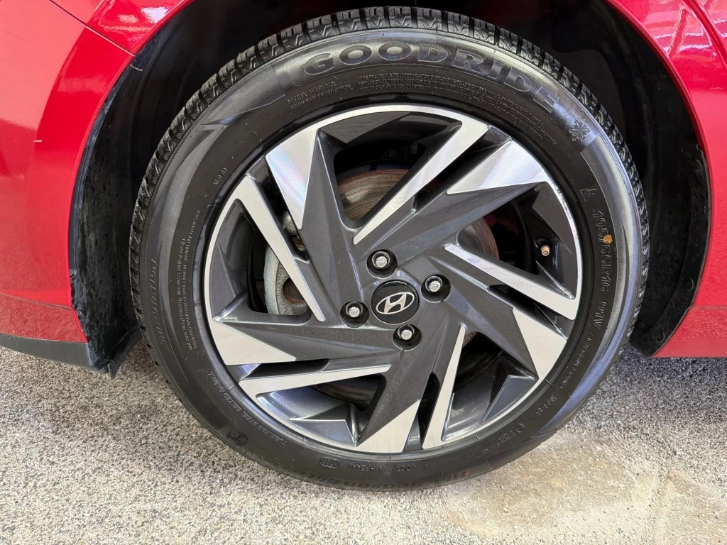 Hoofdafbeelding Hyundai i20