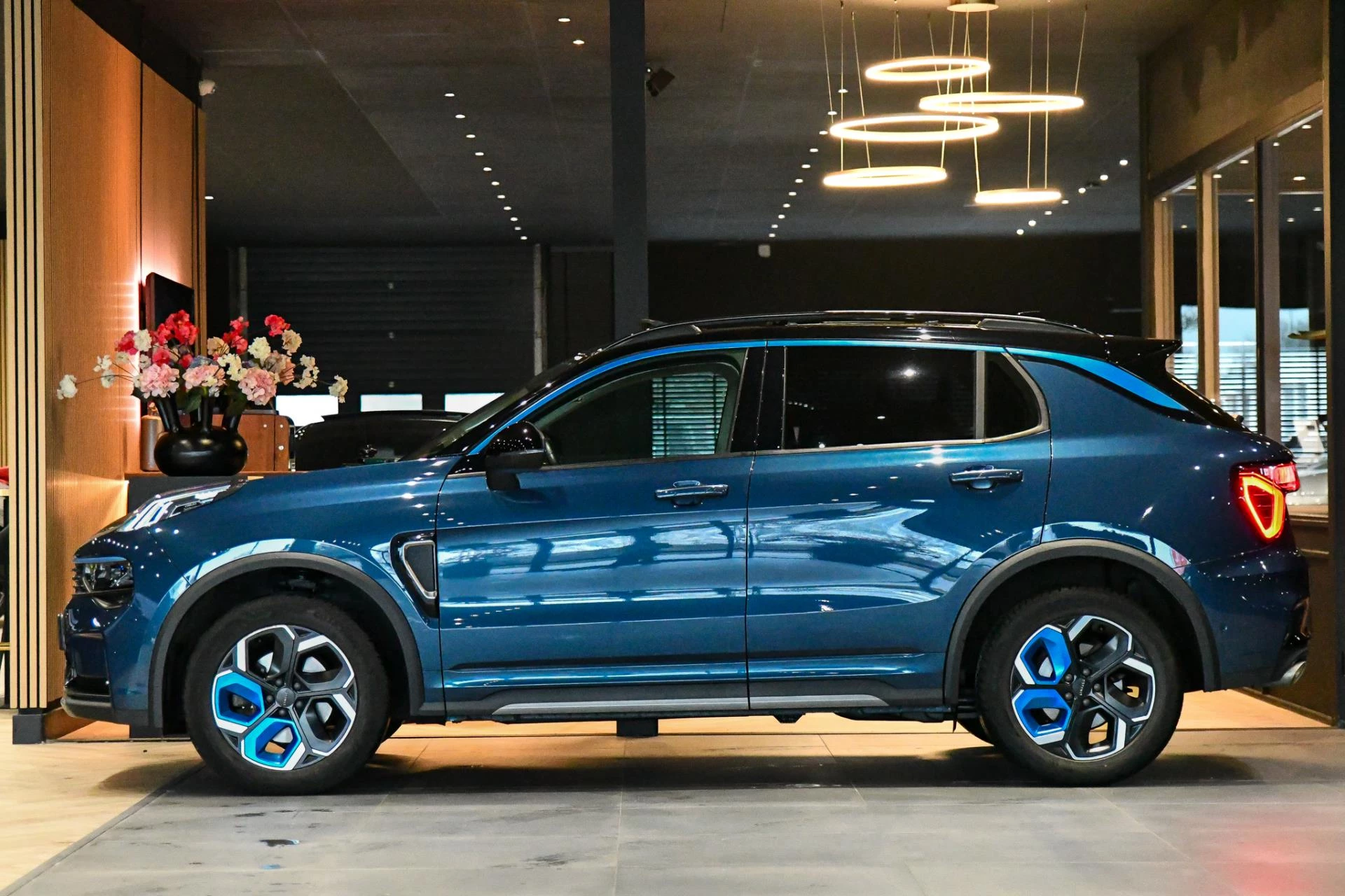 Hoofdafbeelding Lynk & Co 01