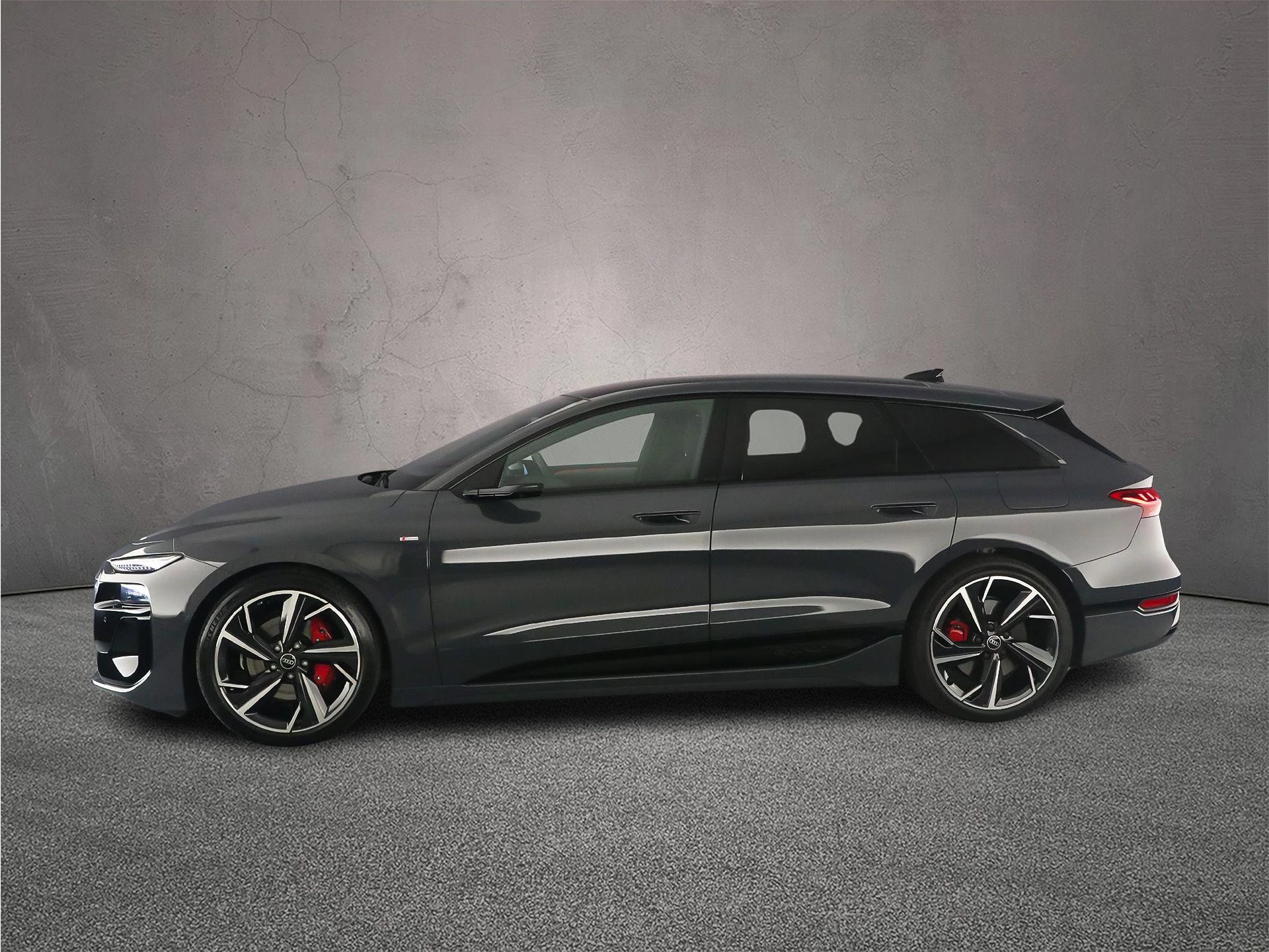 Hoofdafbeelding Audi A6 Avant e-tron