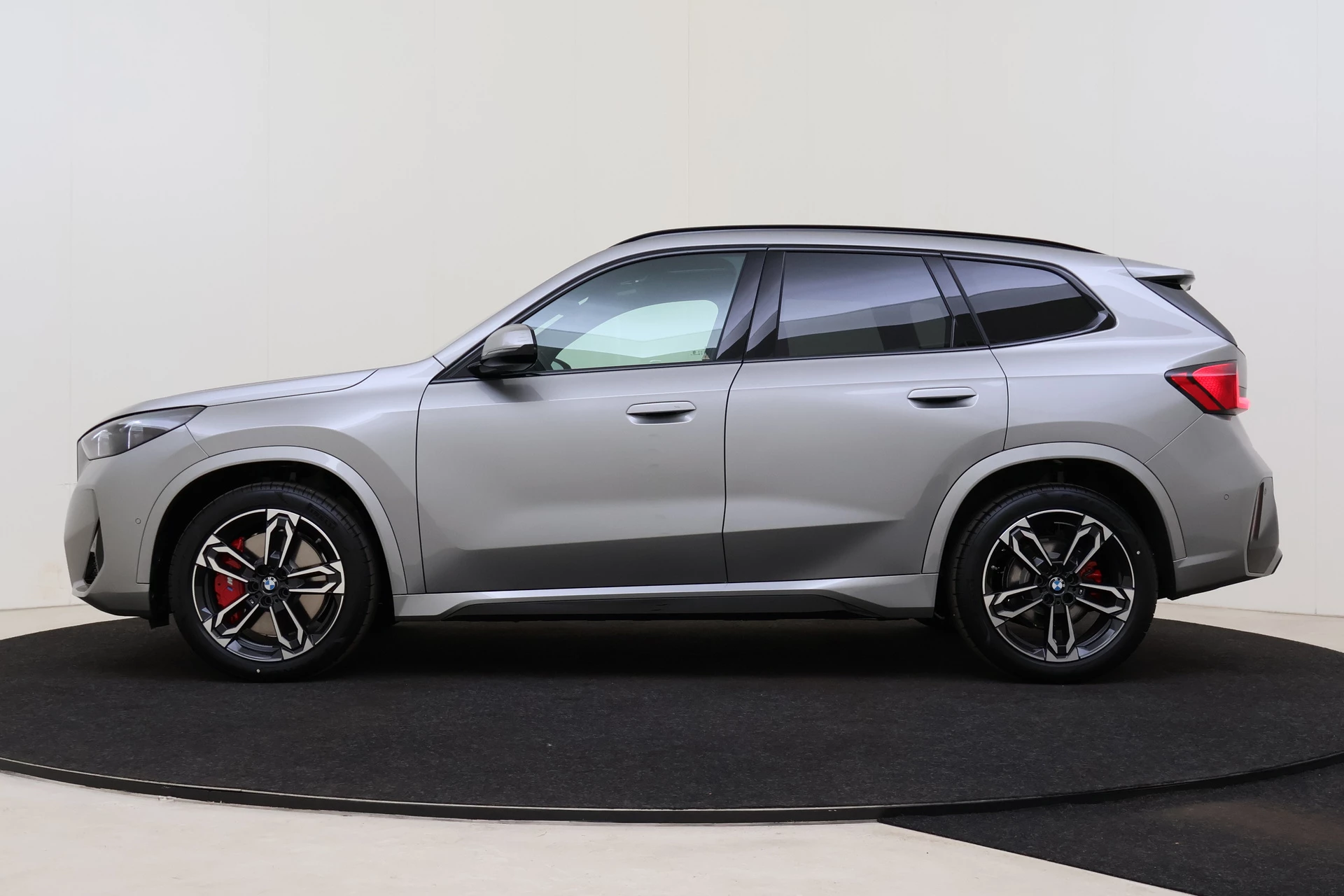 Hoofdafbeelding BMW iX1