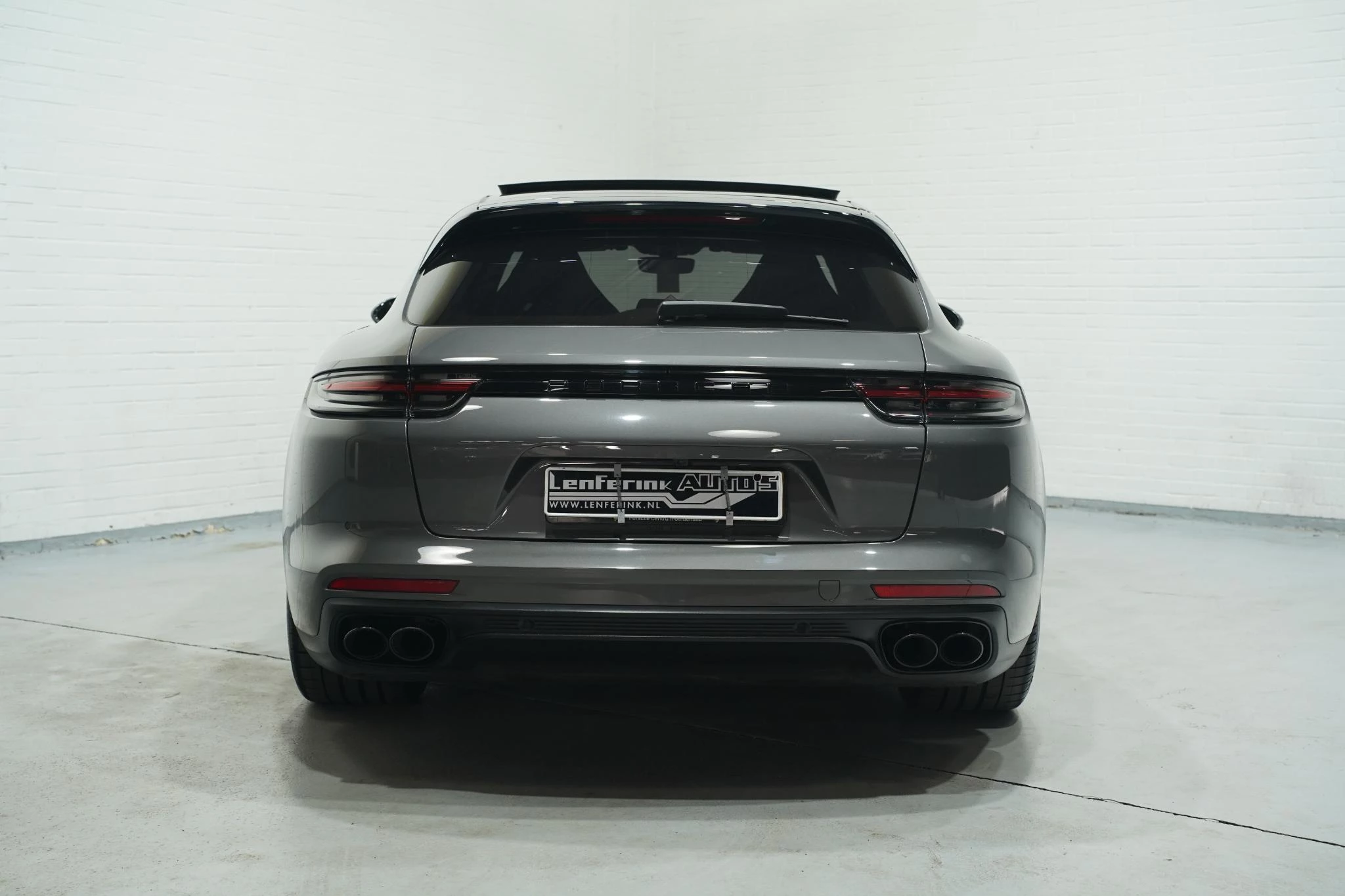 Hoofdafbeelding Porsche Panamera
