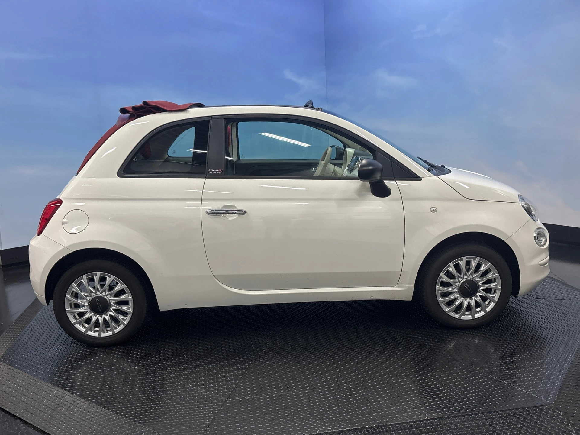 Hoofdafbeelding Fiat 500C