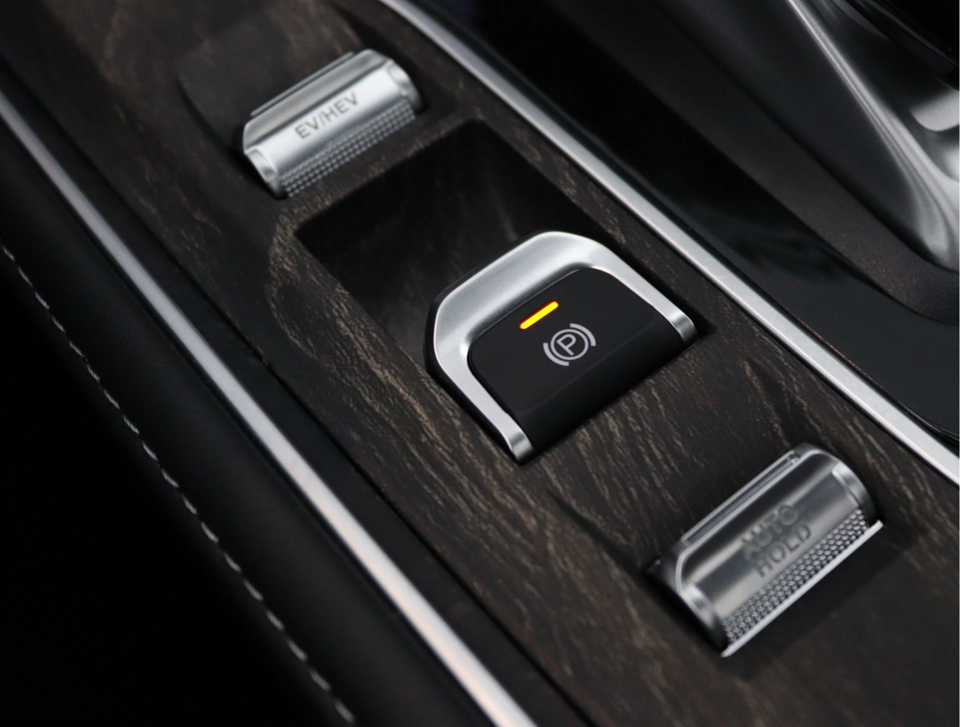 Hoofdafbeelding DFSK E5 PHEV