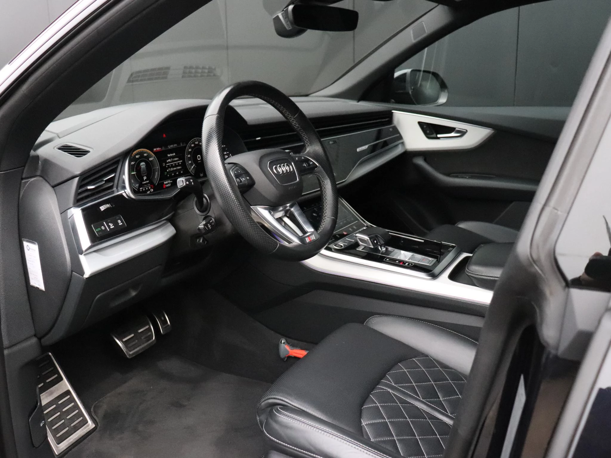 Hoofdafbeelding Audi Q8