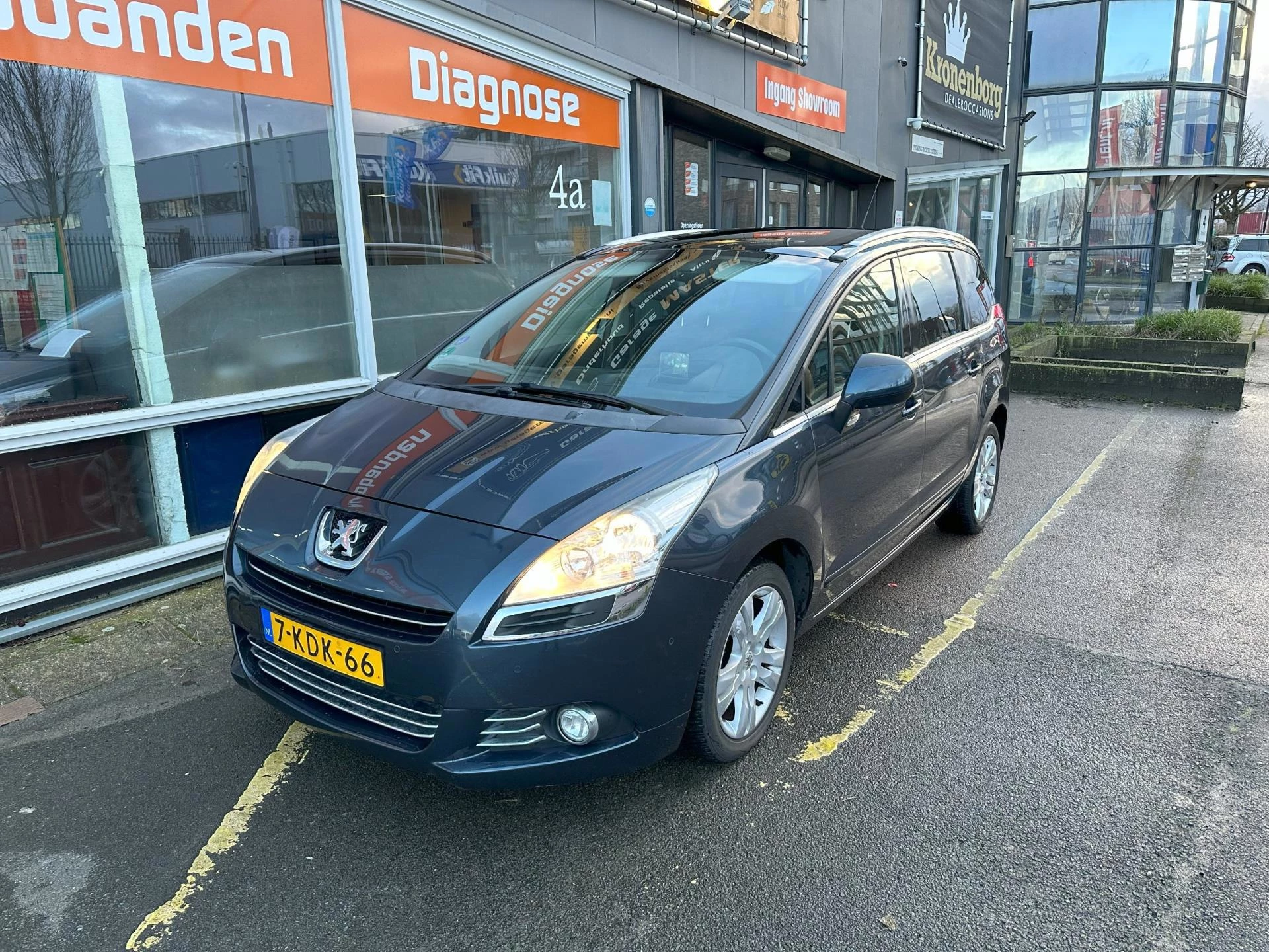 Hoofdafbeelding Peugeot 5008