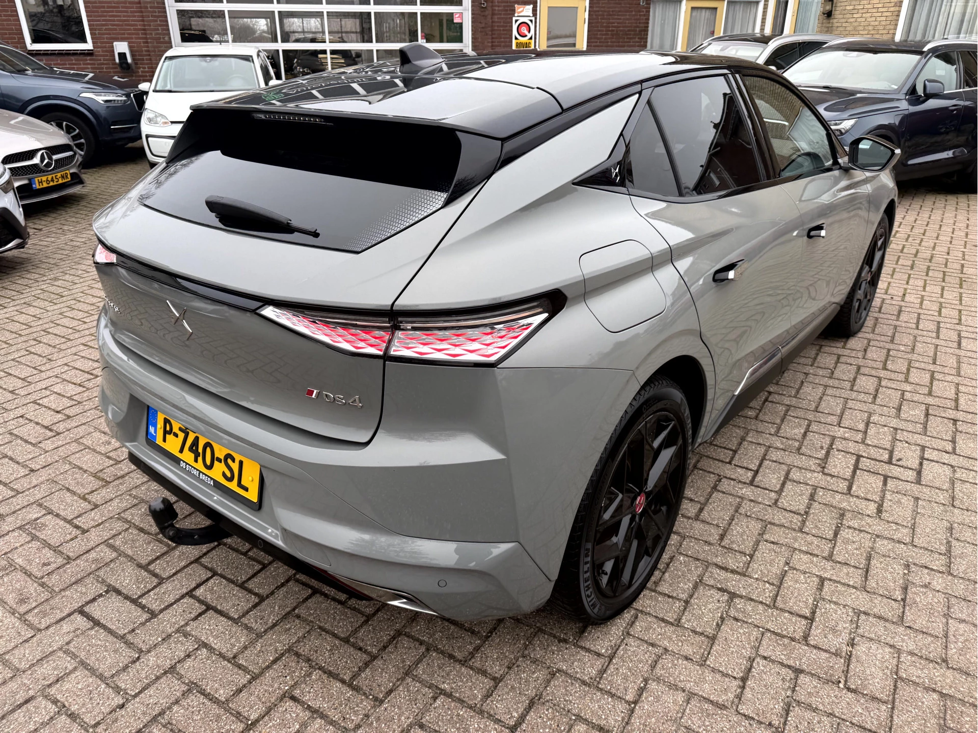 Hoofdafbeelding DS DS 4