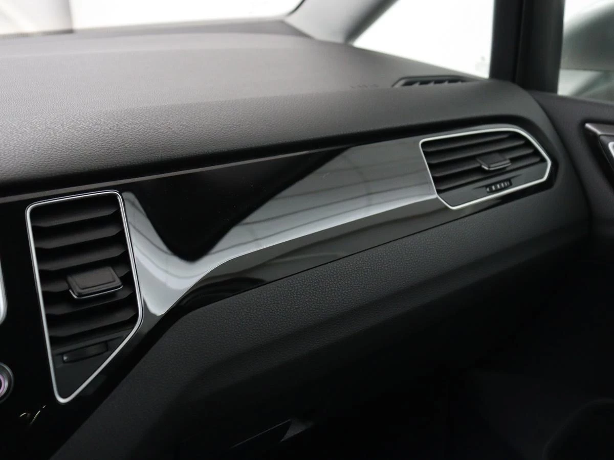 Hoofdafbeelding Volkswagen Golf Sportsvan