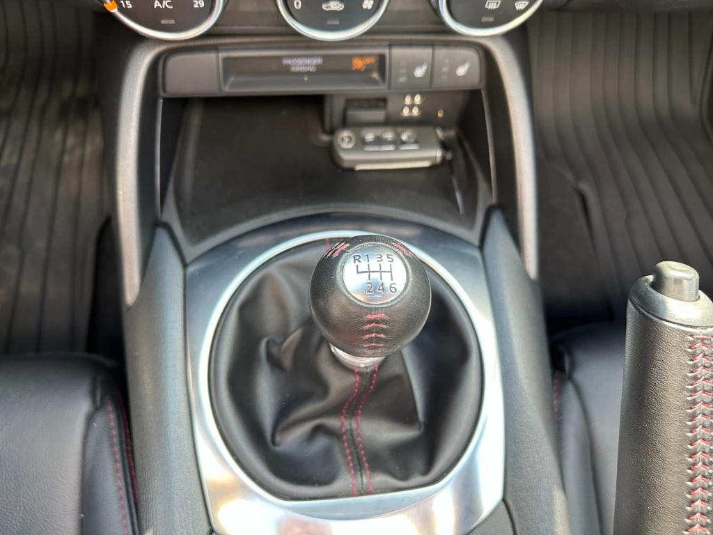 Hoofdafbeelding Mazda MX-5
