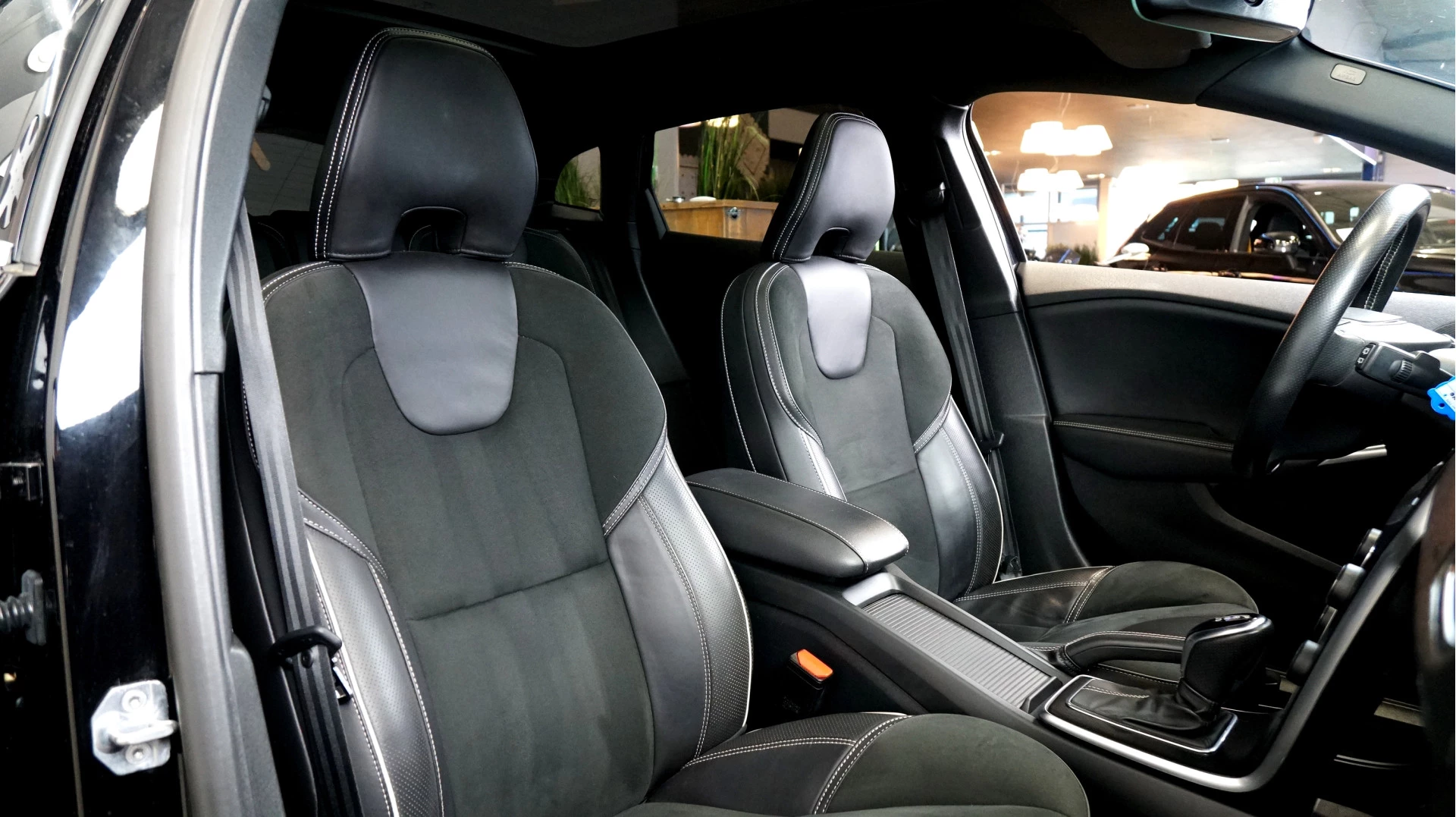 Hoofdafbeelding Volvo V40
