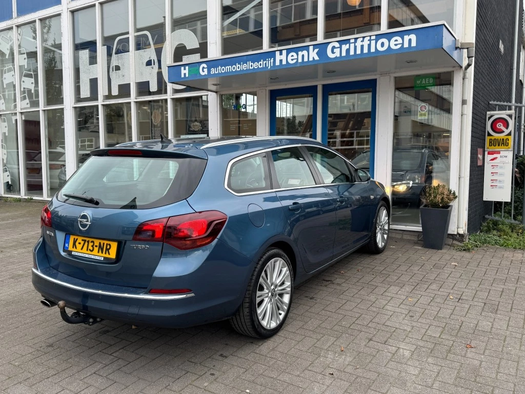 Hoofdafbeelding Opel Astra
