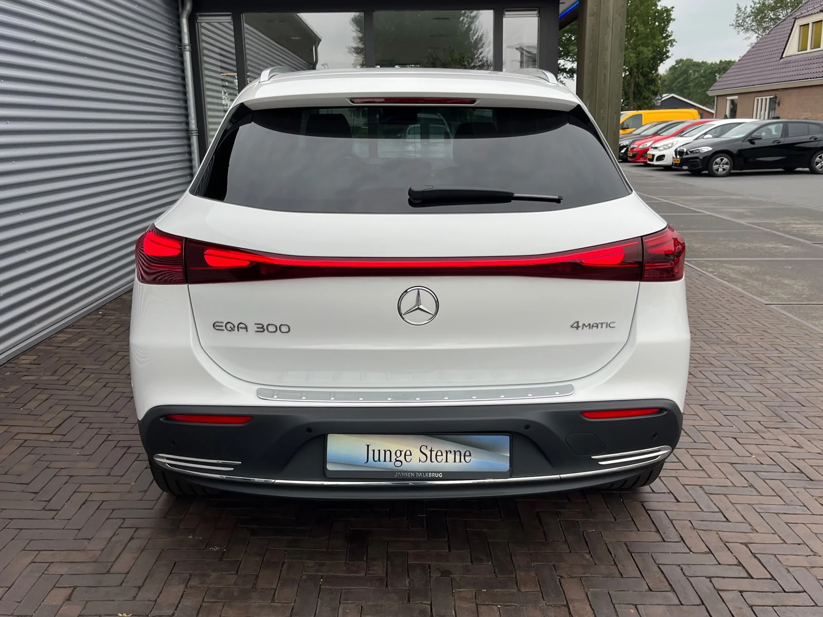 Hoofdafbeelding Mercedes-Benz EQA