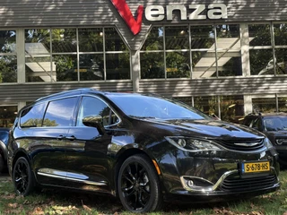 Hoofdafbeelding Chrysler Voyager Chrysler Voyager 3.6 V6 PHEV Hybrid LIMITED DVD, PANO