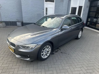 BMW 3-serie Touring 316i | LEER | TREKHAAK | XENON | ELEK. ACHTERKLEP |