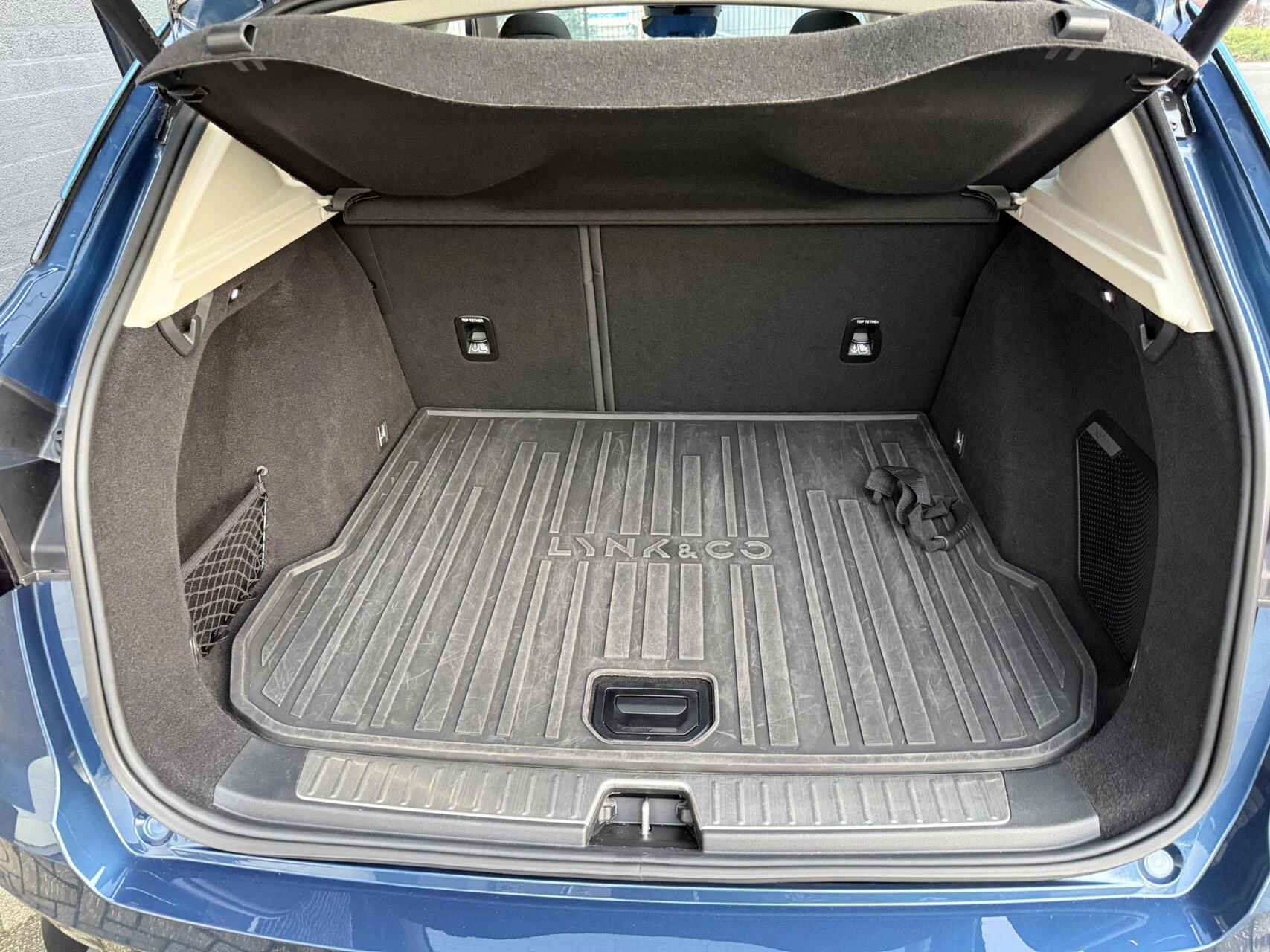 Hoofdafbeelding Lynk & Co 01