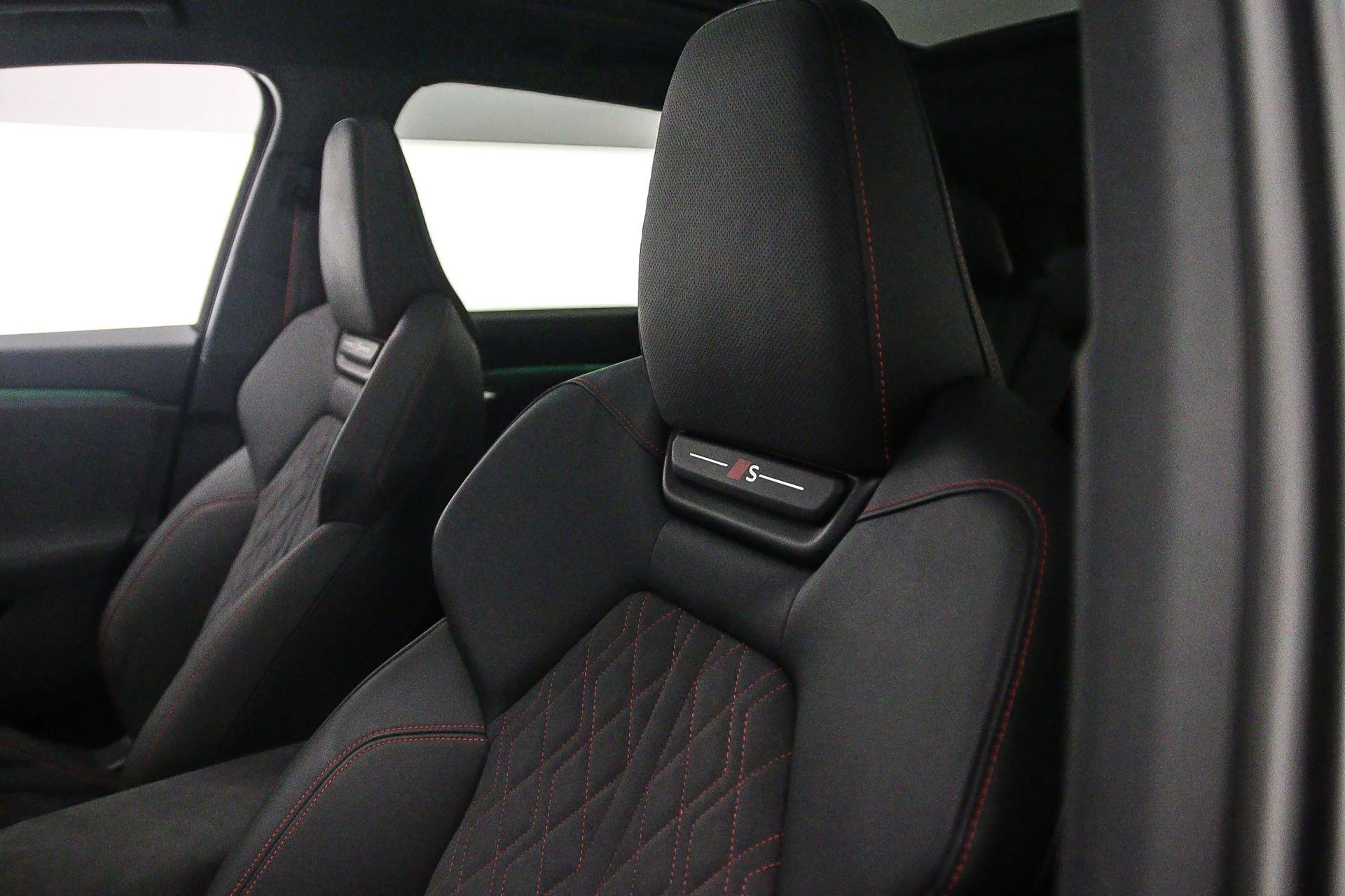 Hoofdafbeelding Audi SQ6