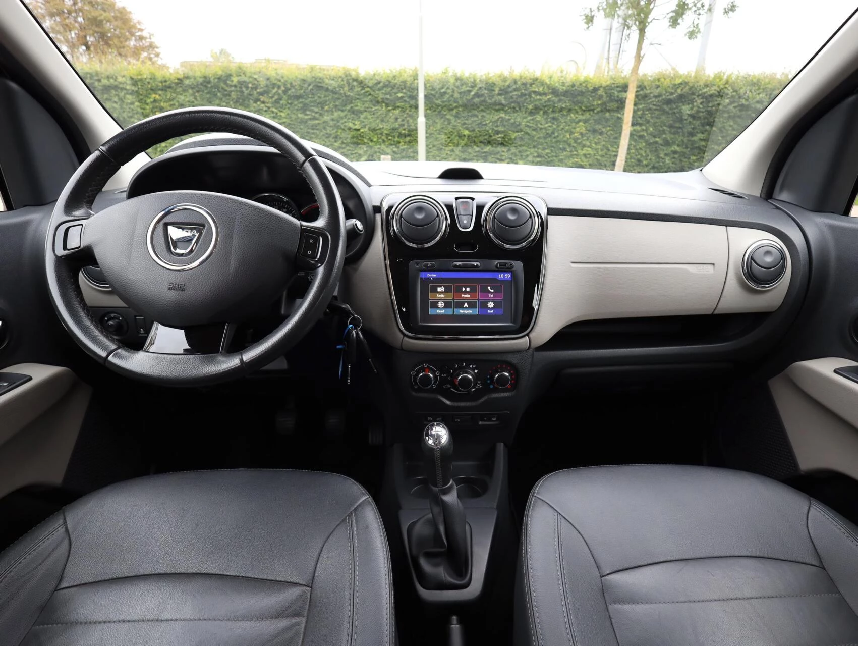 Hoofdafbeelding Dacia Lodgy