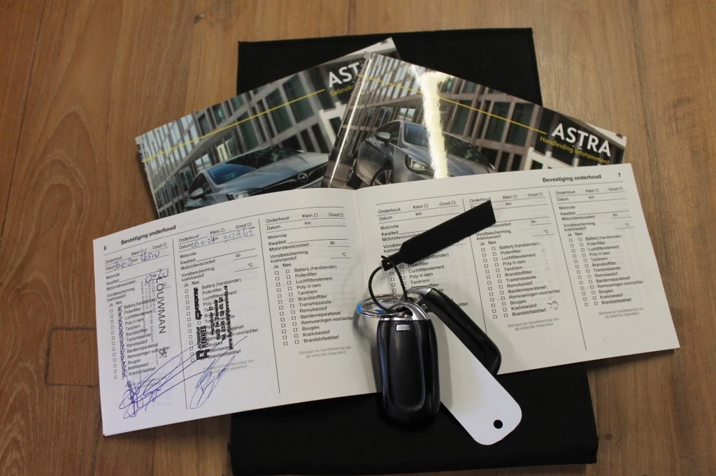 Hoofdafbeelding Opel Astra