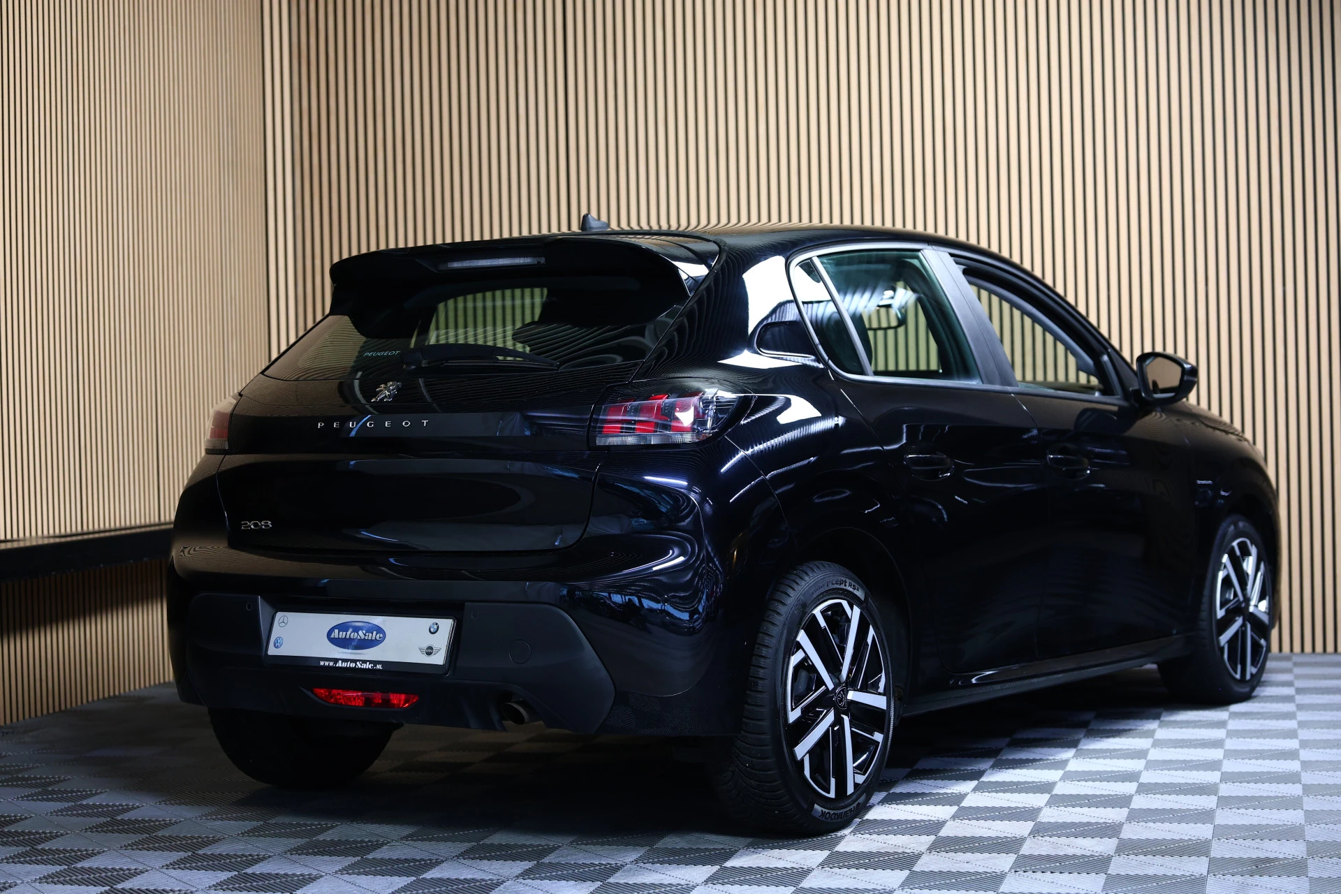 Hoofdafbeelding Peugeot 208