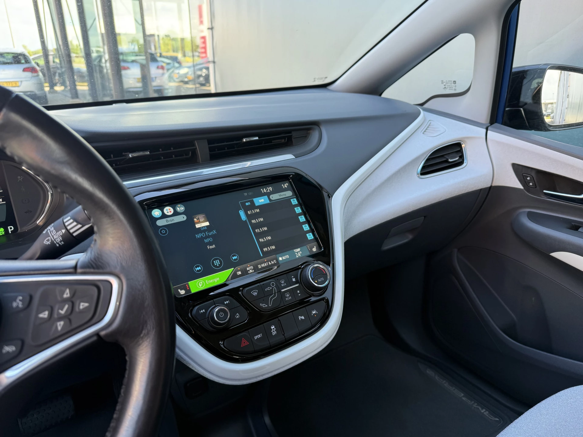 Hoofdafbeelding Opel Ampera-e