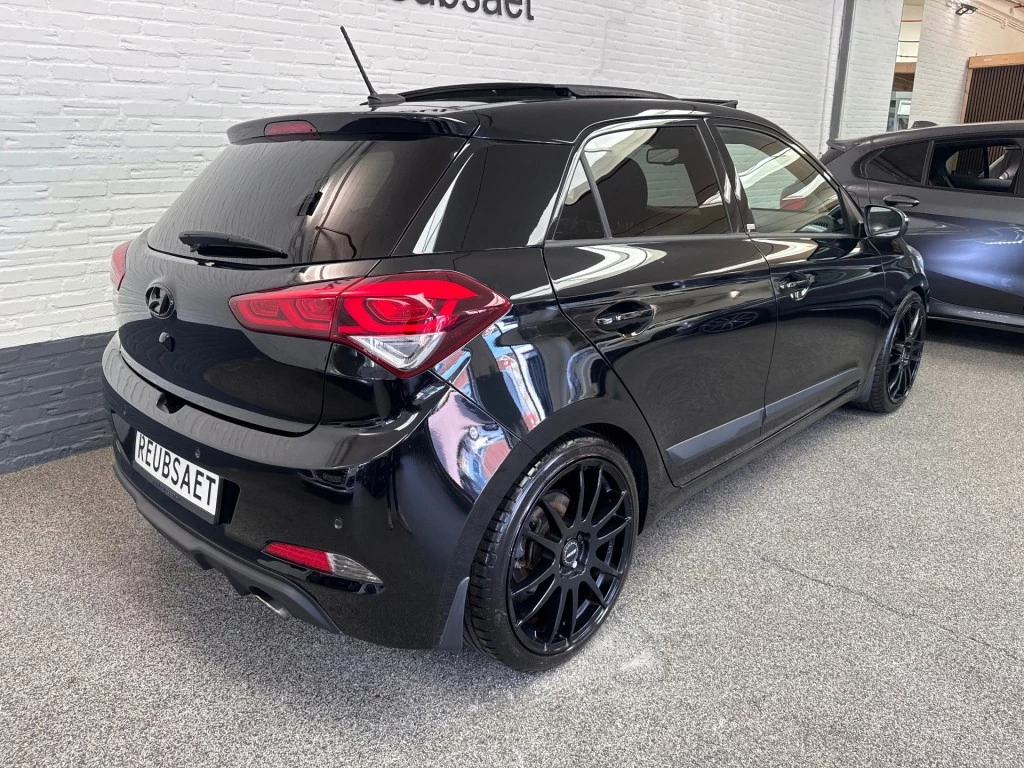 Hoofdafbeelding Hyundai i20
