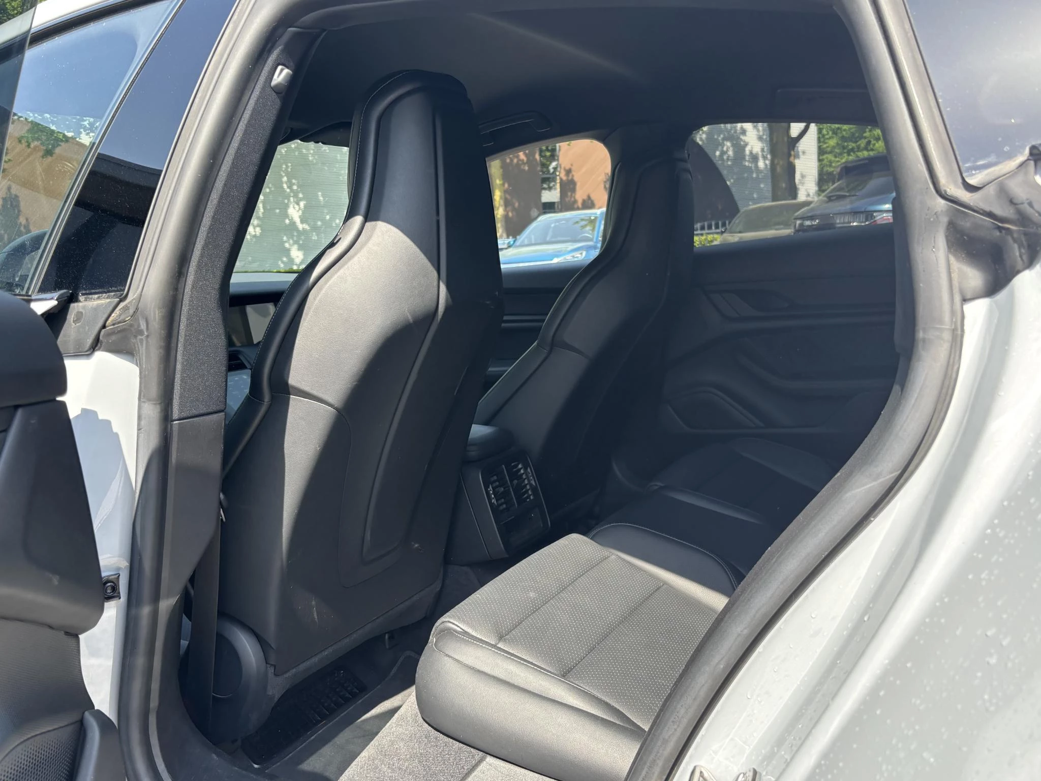 Hoofdafbeelding Porsche Taycan