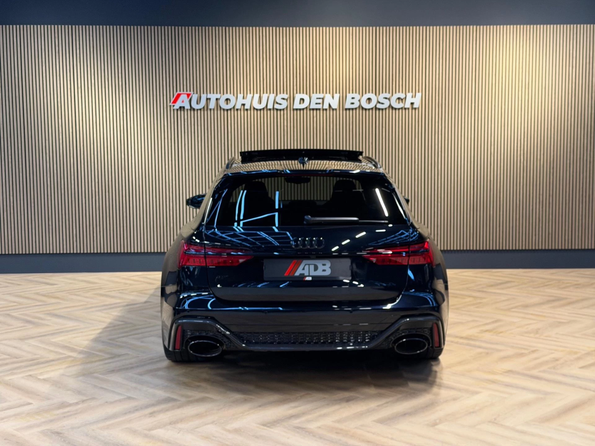 Hoofdafbeelding Audi RS6