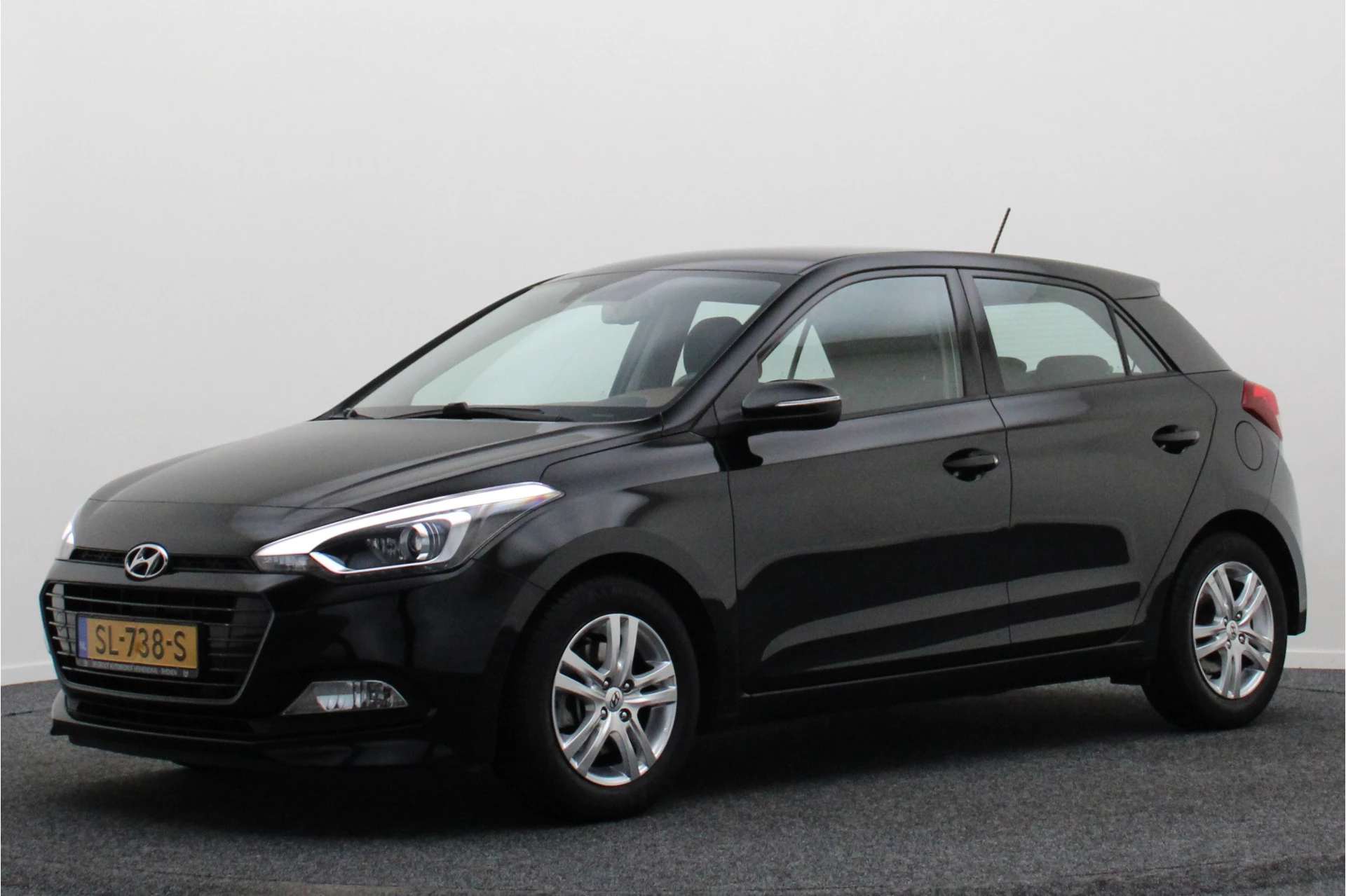 Hoofdafbeelding Hyundai i20