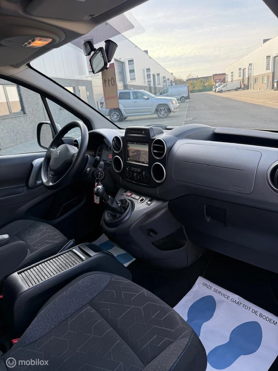 Hoofdafbeelding Peugeot Partner