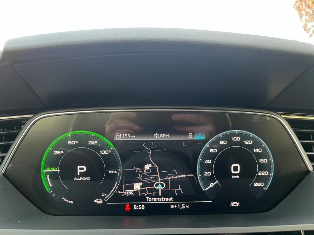 Hoofdafbeelding Audi e-tron