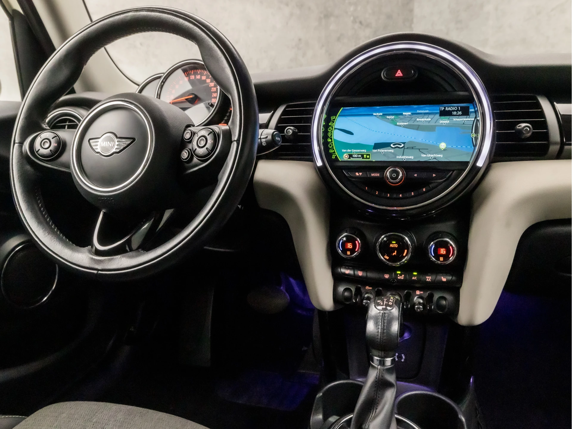 Hoofdafbeelding MINI Cooper